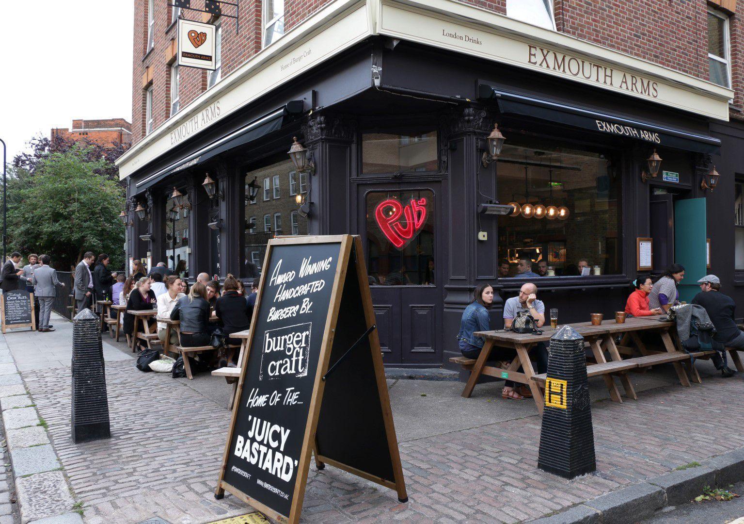 Publove @ The Exmouth Arms, Euston Ostello *