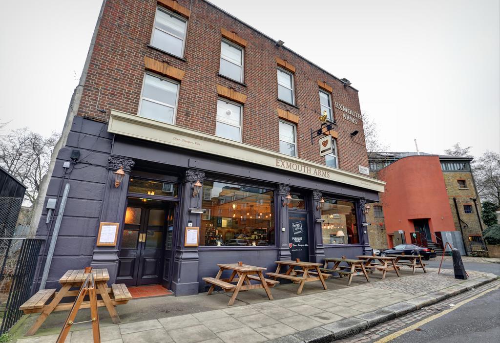 Publove @ The Exmouth Arms, Euston * Londra