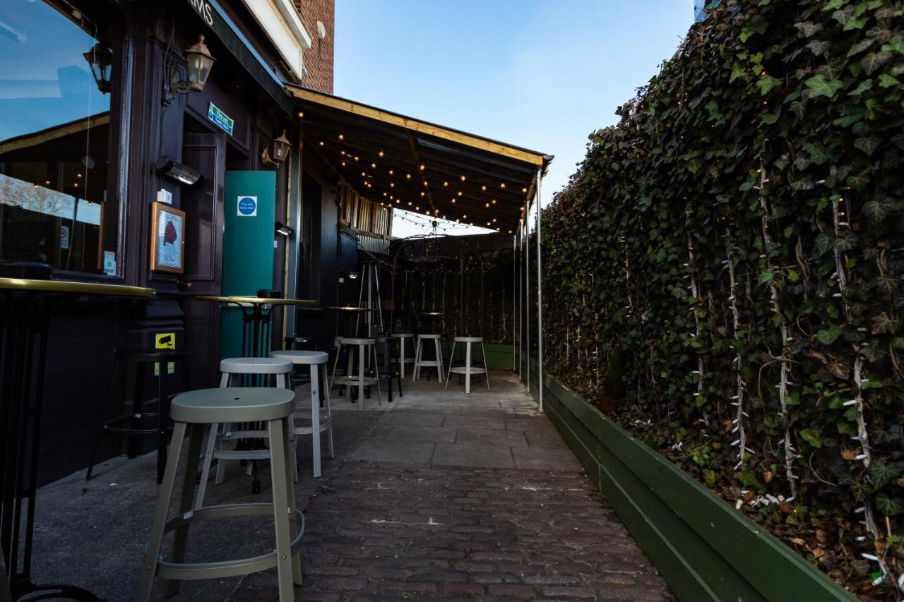 Ostello Publove @ The Exmouth Arms, Euston